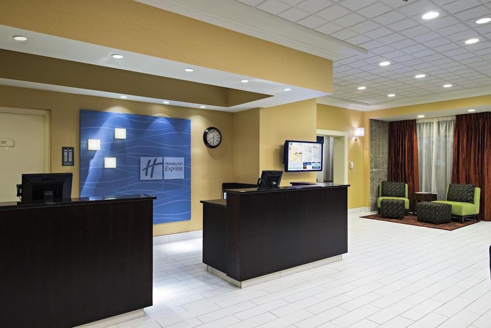 Holiday Inn Express & Suites Boston - Cambridge By Ihg Экстерьер фото