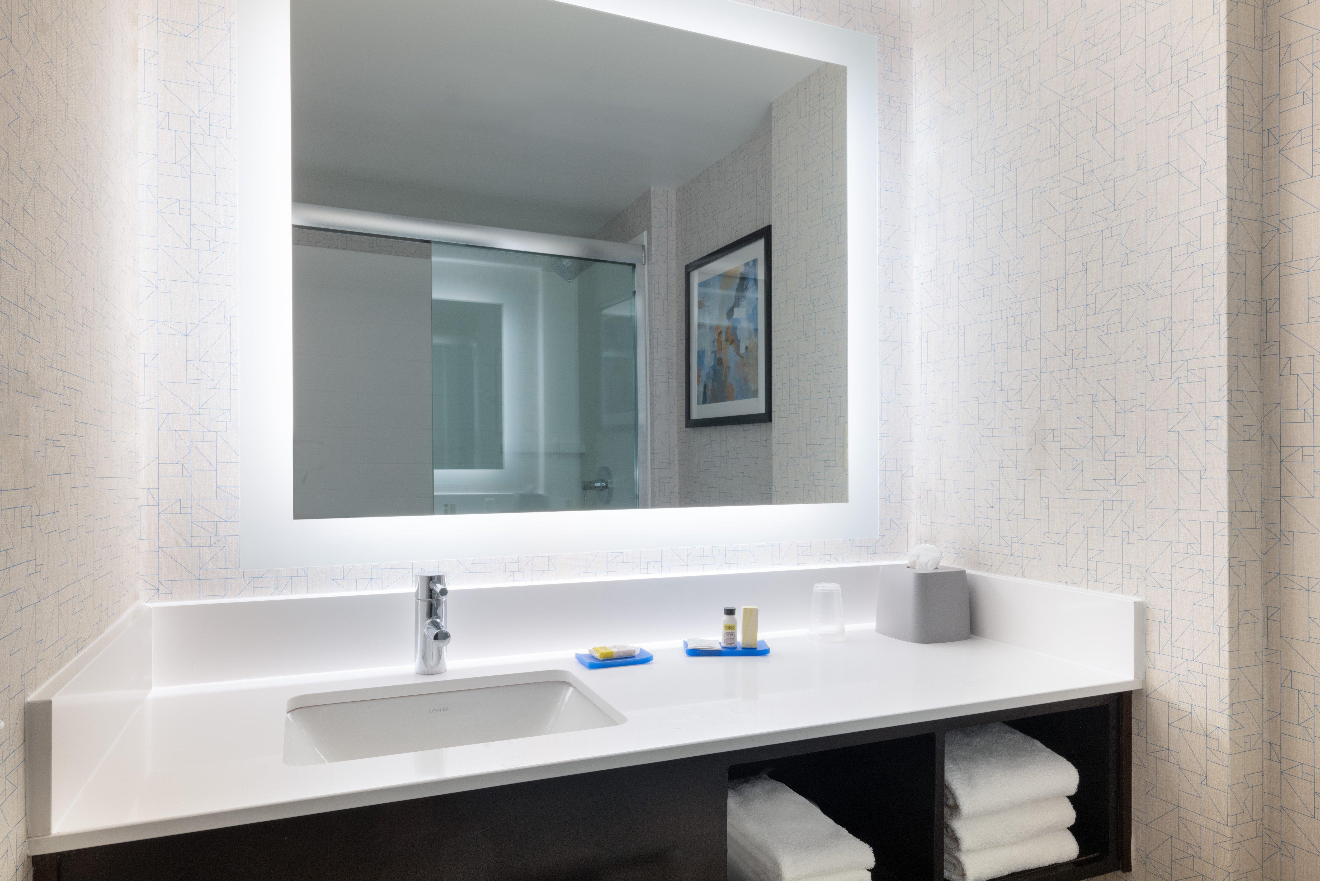 Holiday Inn Express & Suites Boston - Cambridge By Ihg Экстерьер фото