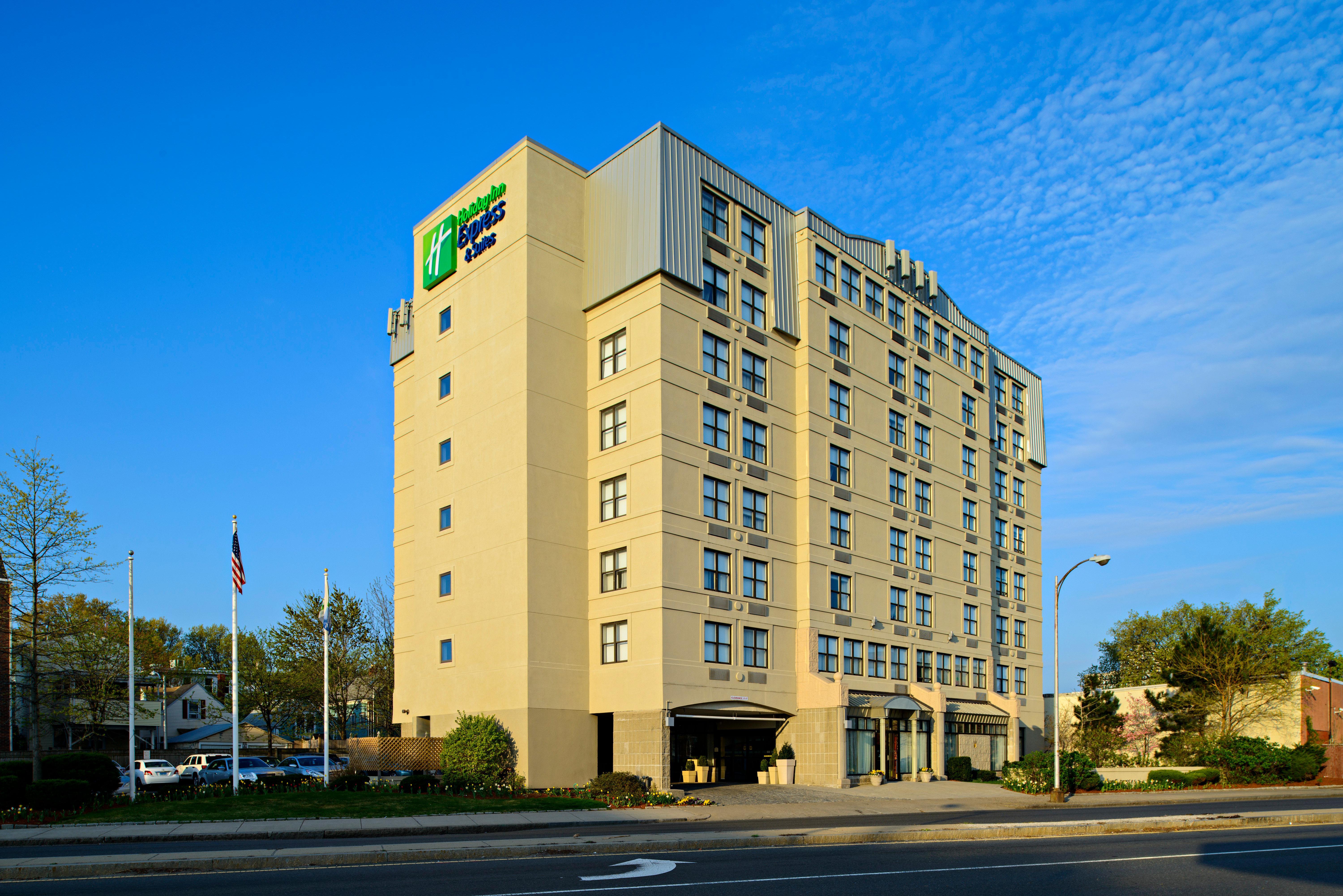 Holiday Inn Express & Suites Boston - Cambridge By Ihg Экстерьер фото