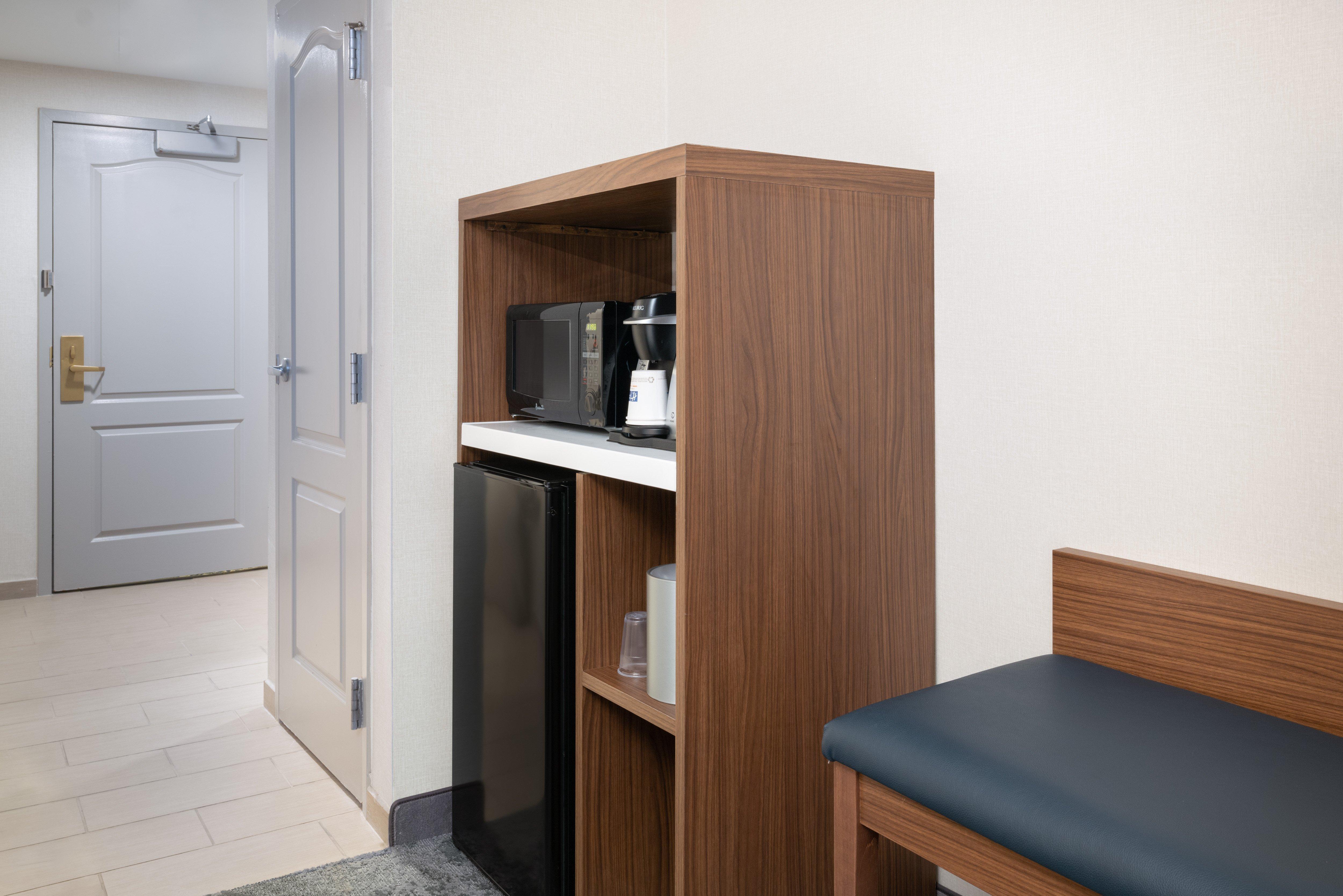 Holiday Inn Express & Suites Boston - Cambridge By Ihg Экстерьер фото