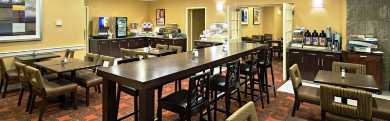 Holiday Inn Express & Suites Boston - Cambridge By Ihg Экстерьер фото